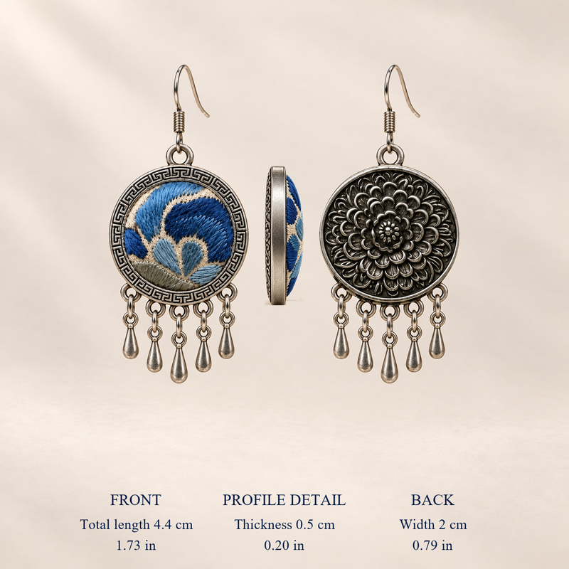 Azure Harmony full front and back views with shell profile detail, labeled 4.4 cm including hook, 2 cm wide and 0.5 cm thick.